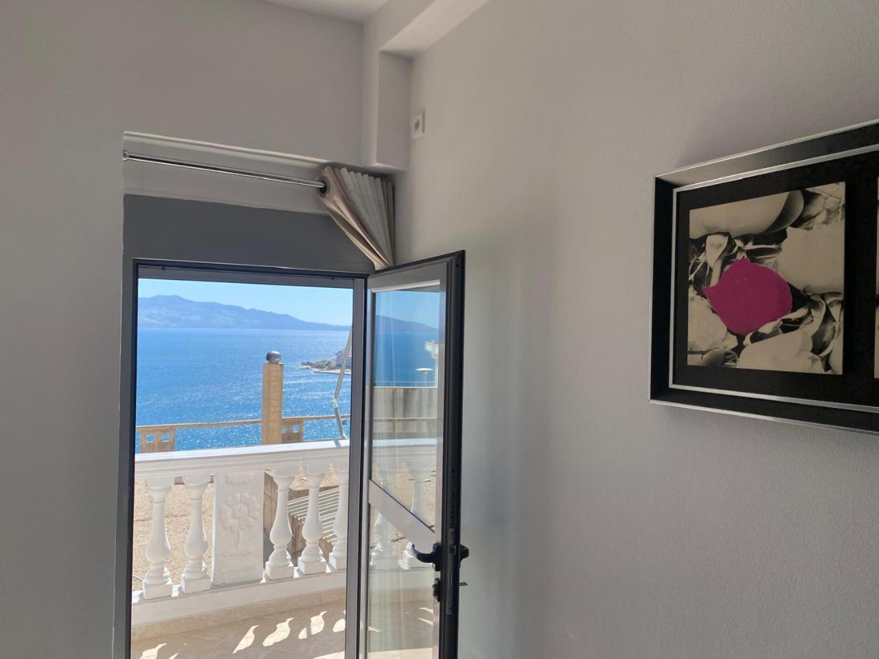Tarace Sea View